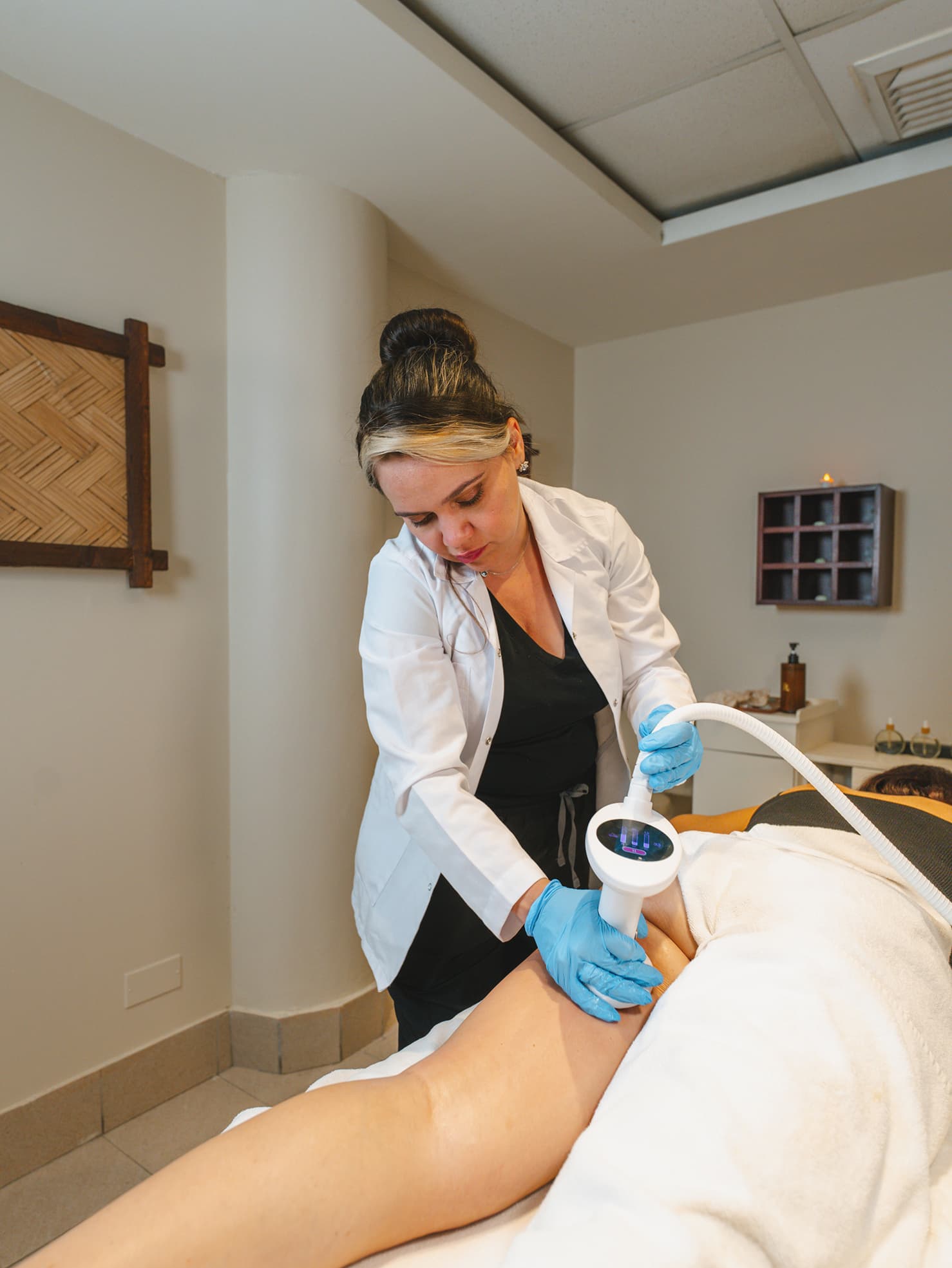 smooth stubborn cellulite and uneven texture with precision